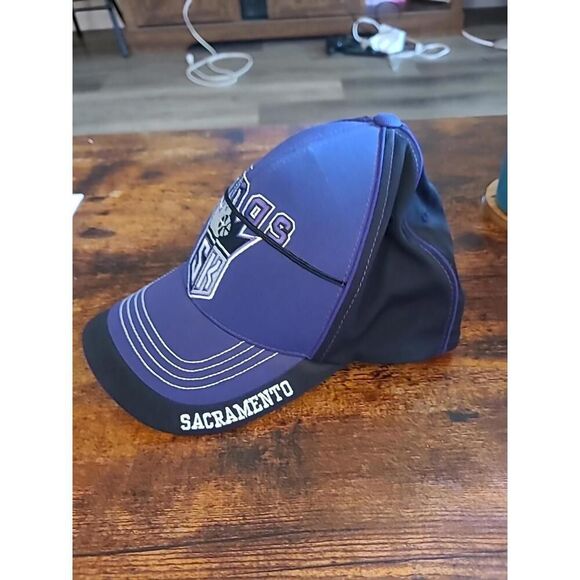 Sacramento Kings Youth Hat Baseball Ball Cap Reebok - Picture 2 of 4